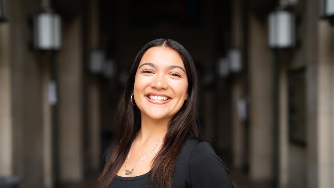 Elisa Velasco 鈥�23 will design and implement a nine-week summer program called Sin L铆mites (Without Limits) for Latinx high school freshmen and sophomores in her hometown of Norman, Oklahoma.